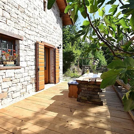 Costa Di Gial Vakantiehuis Lamon